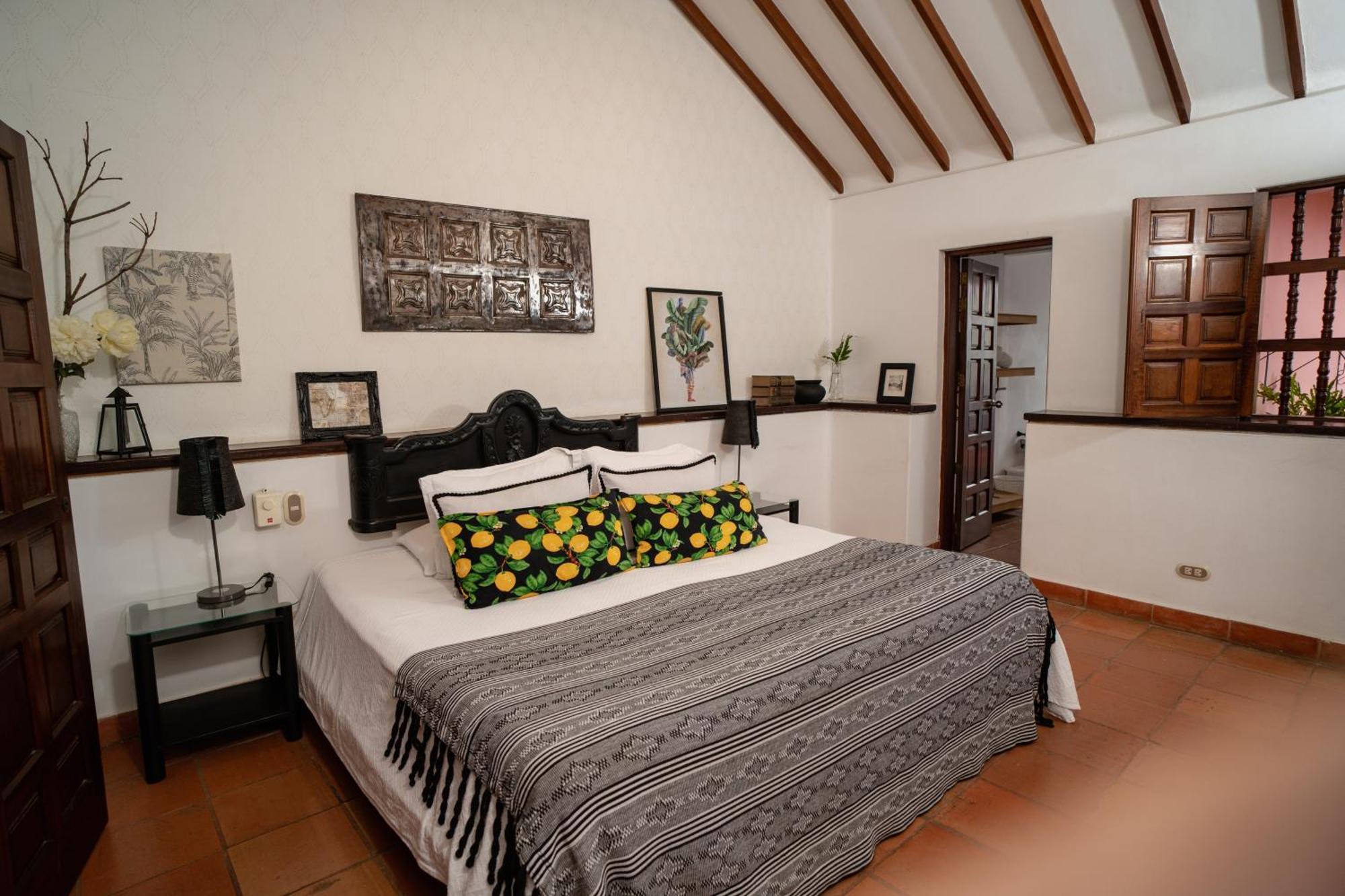 Hotel Boutique Al Alma سانتا في دي أنتيوكيا المظهر الخارجي الصورة