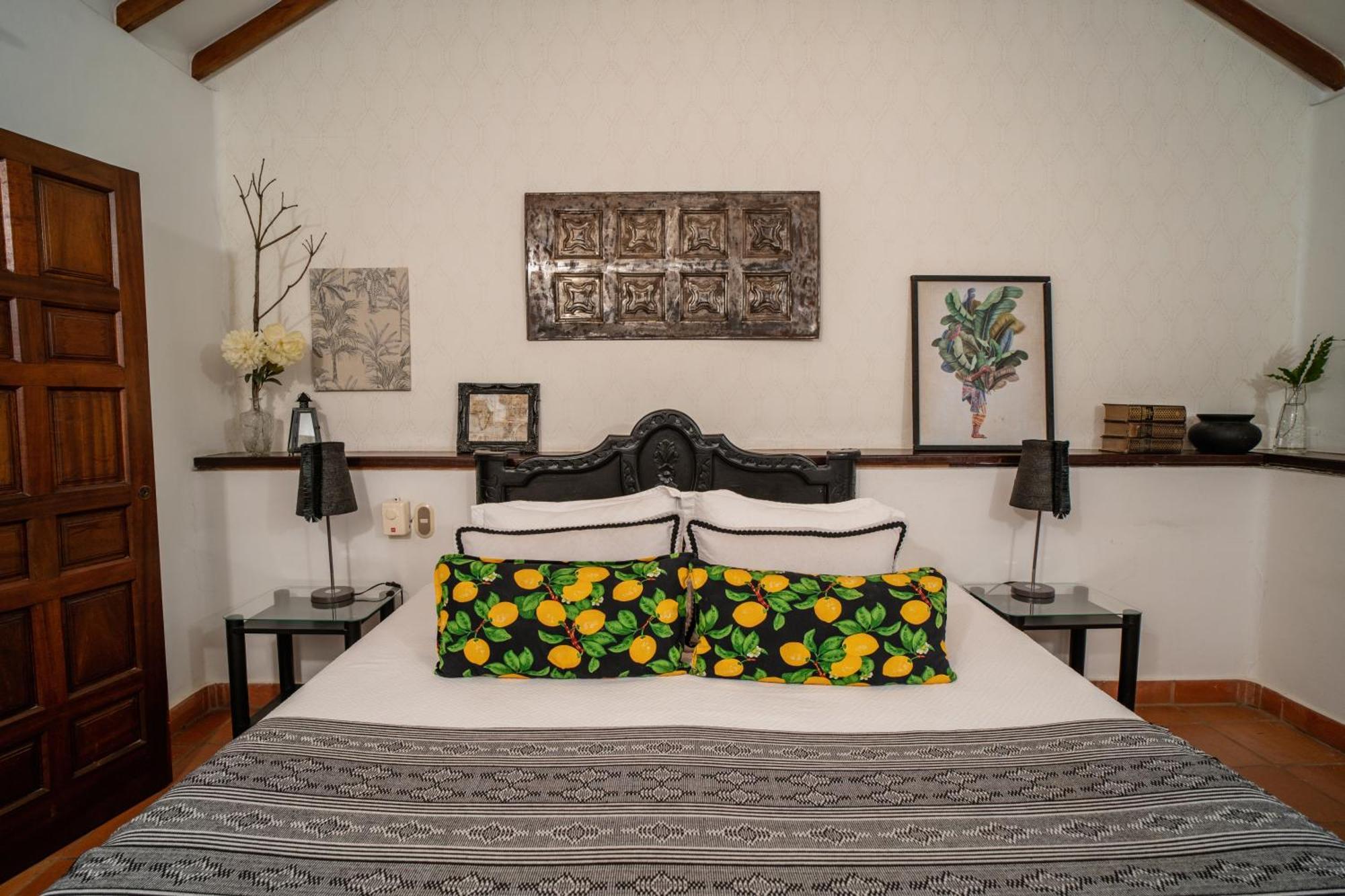 Hotel Boutique Al Alma سانتا في دي أنتيوكيا المظهر الخارجي الصورة
